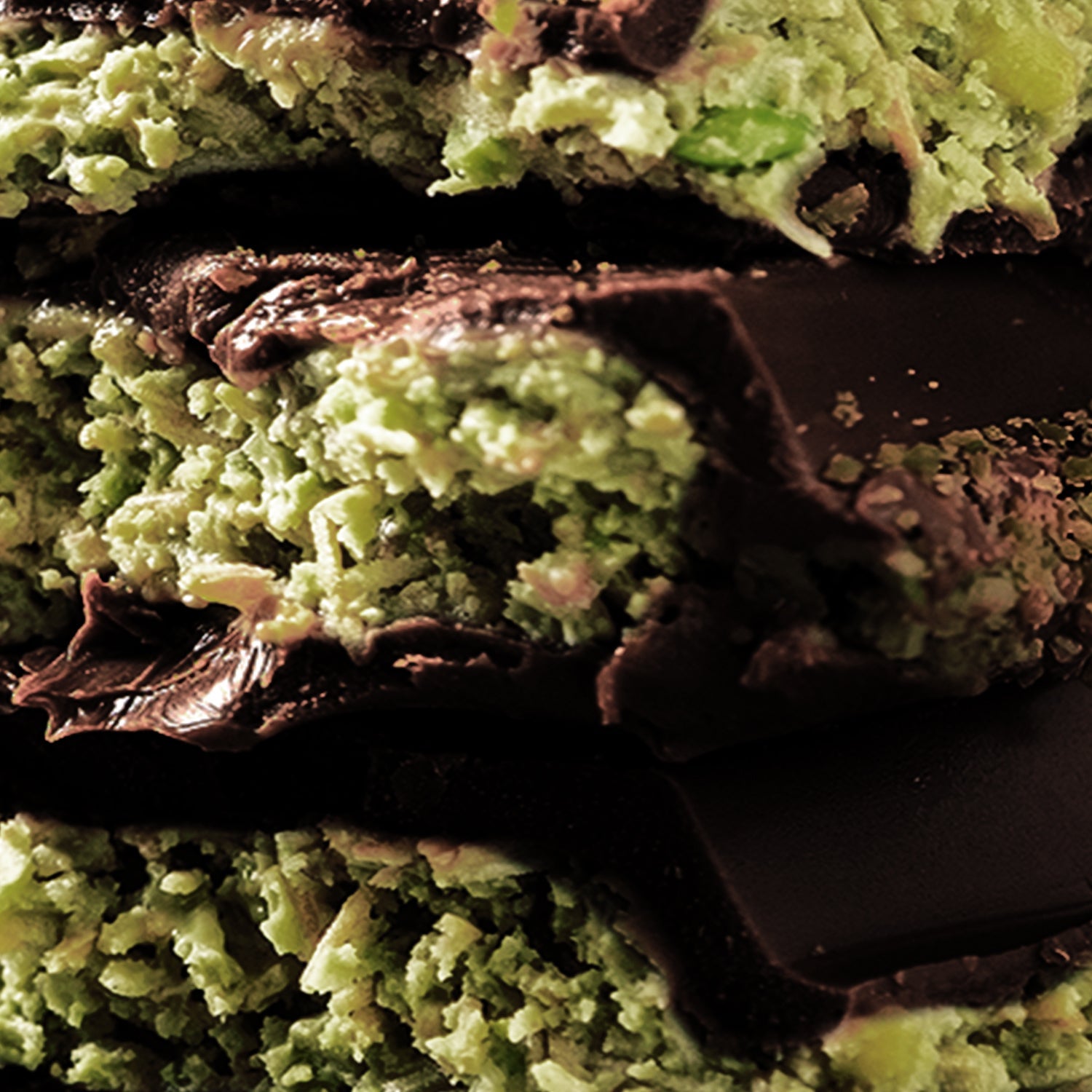 Viral Dubai Chocolate Bar Dark 75% Pistachio 7 oz