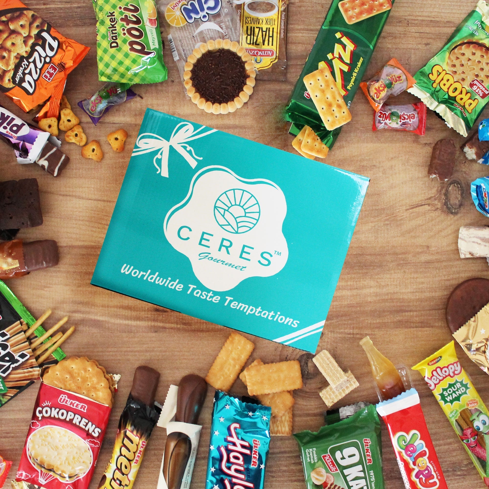 50-Pack Snack Boxes from Around the World
