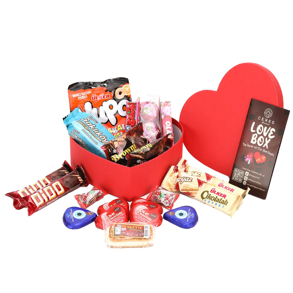 Love Box International Snacks for Your Special Someone 💖